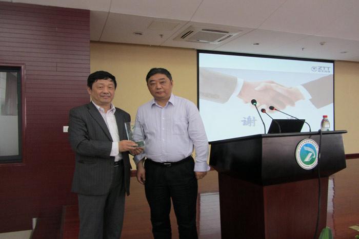 ΰ�¹���(victor1946)�ٷ���վ-Officials Website