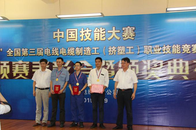 ΰ�¹���(victor1946)�ٷ���վ-Officials Website