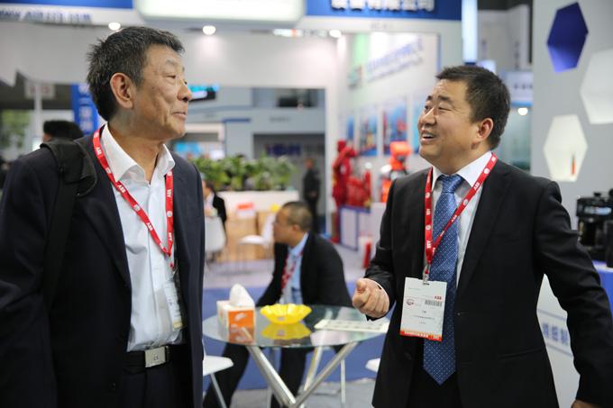 ΰ�¹���(victor1946)�ٷ���վ-Officials Website