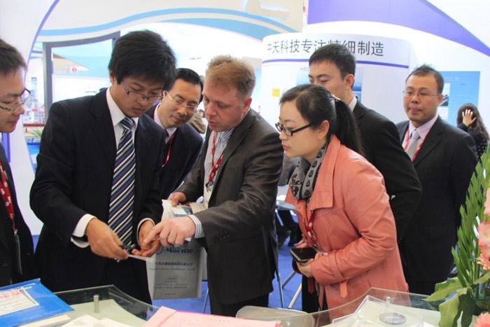 ΰ�¹���(victor1946)�ٷ���վ-Officials Website