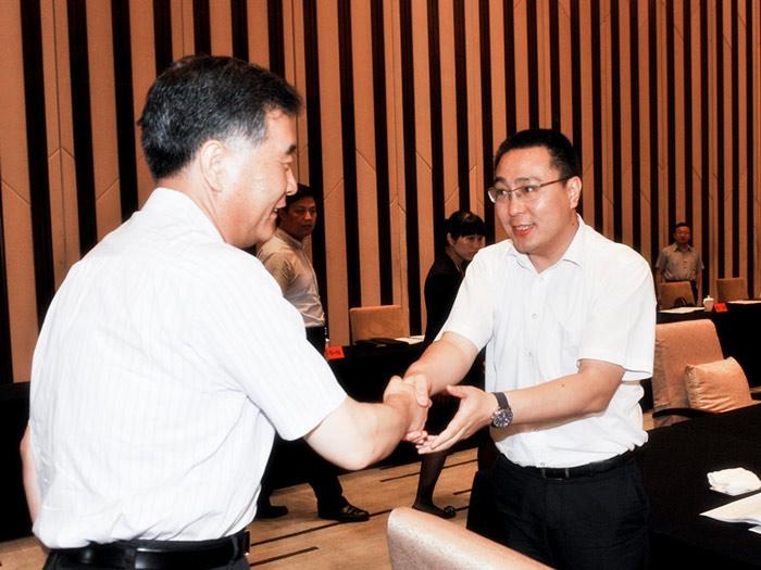 ΰ�¹���(victor1946)�ٷ���վ-Officials Website