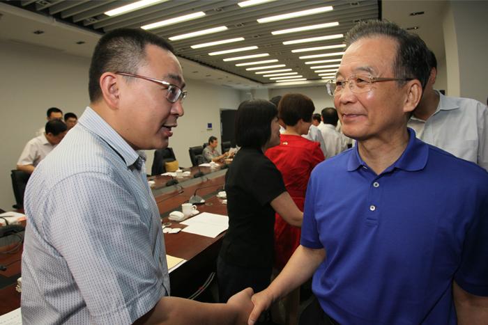 ΰ�¹���(victor1946)�ٷ���վ-Officials Website