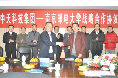 ΰ�¹���(victor1946)�ٷ���վ-Officials Website