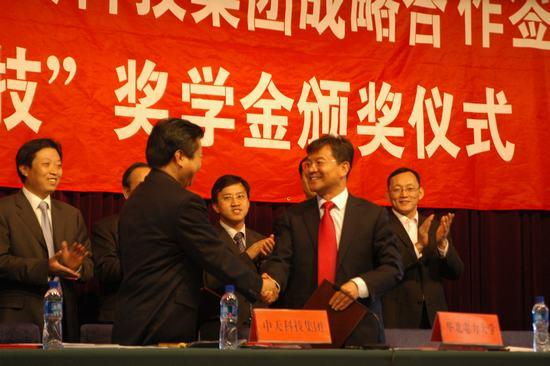 ΰ�¹���(victor1946)�ٷ���վ-Officials Website