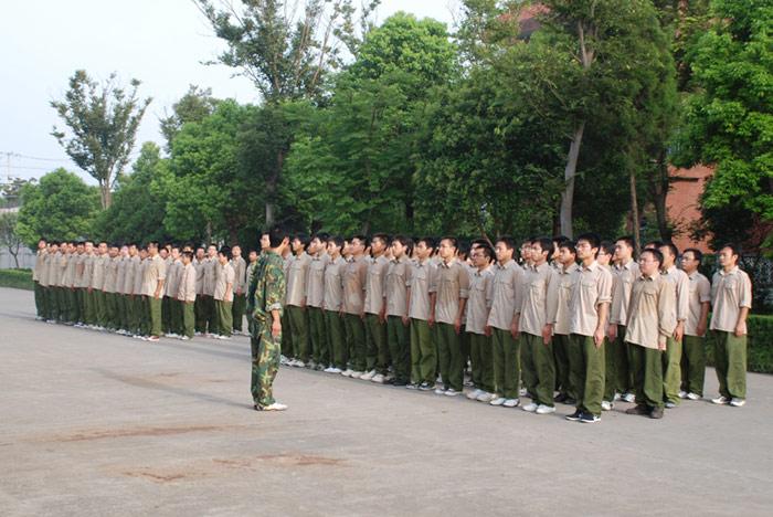 ΰ�¹���(victor1946)�ٷ���վ-Officials Website