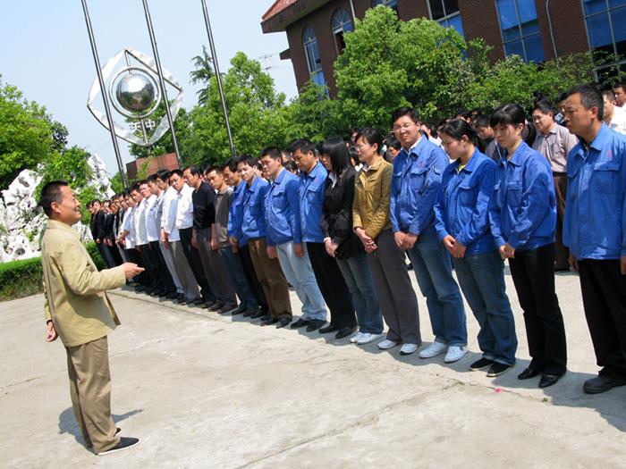 ΰ�¹���(victor1946)�ٷ���վ-Officials Website