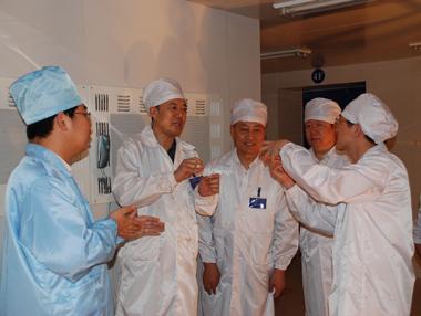 ΰ�¹���(victor1946)�ٷ���վ-Officials Website