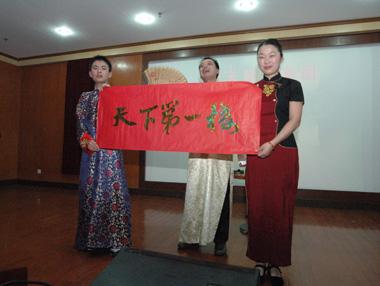 ΰ�¹���(victor1946)�ٷ���վ-Officials Website