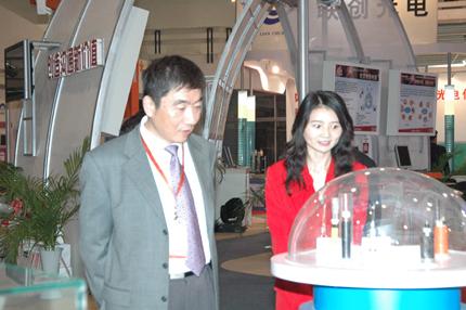 ΰ�¹���(victor1946)�ٷ���վ-Officials Website