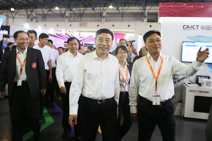 ΰ�¹���(victor1946)�ٷ���վ-Officials Website