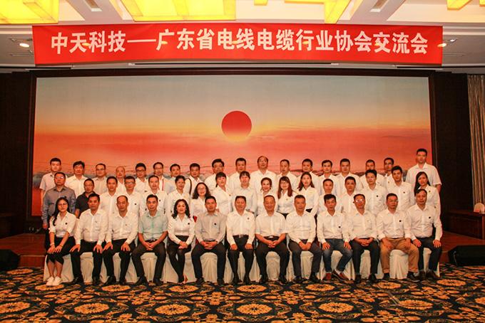 ΰ�¹���(victor1946)�ٷ���վ-Officials Website