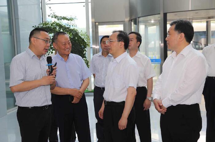 ΰ�¹���(victor1946)�ٷ���վ-Officials Website