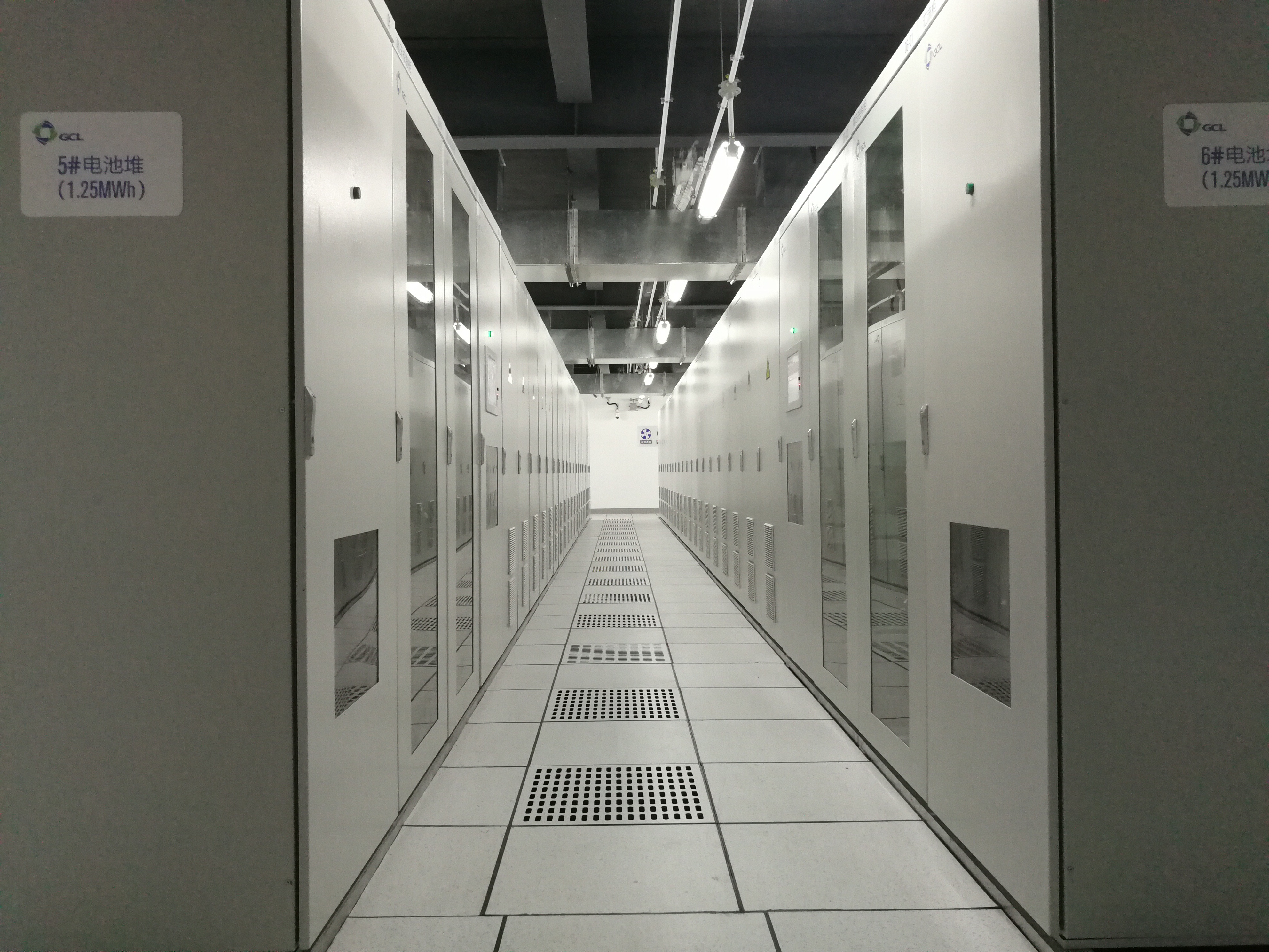 ΰ�¹���(victor1946)�ٷ���վ-Officials Website