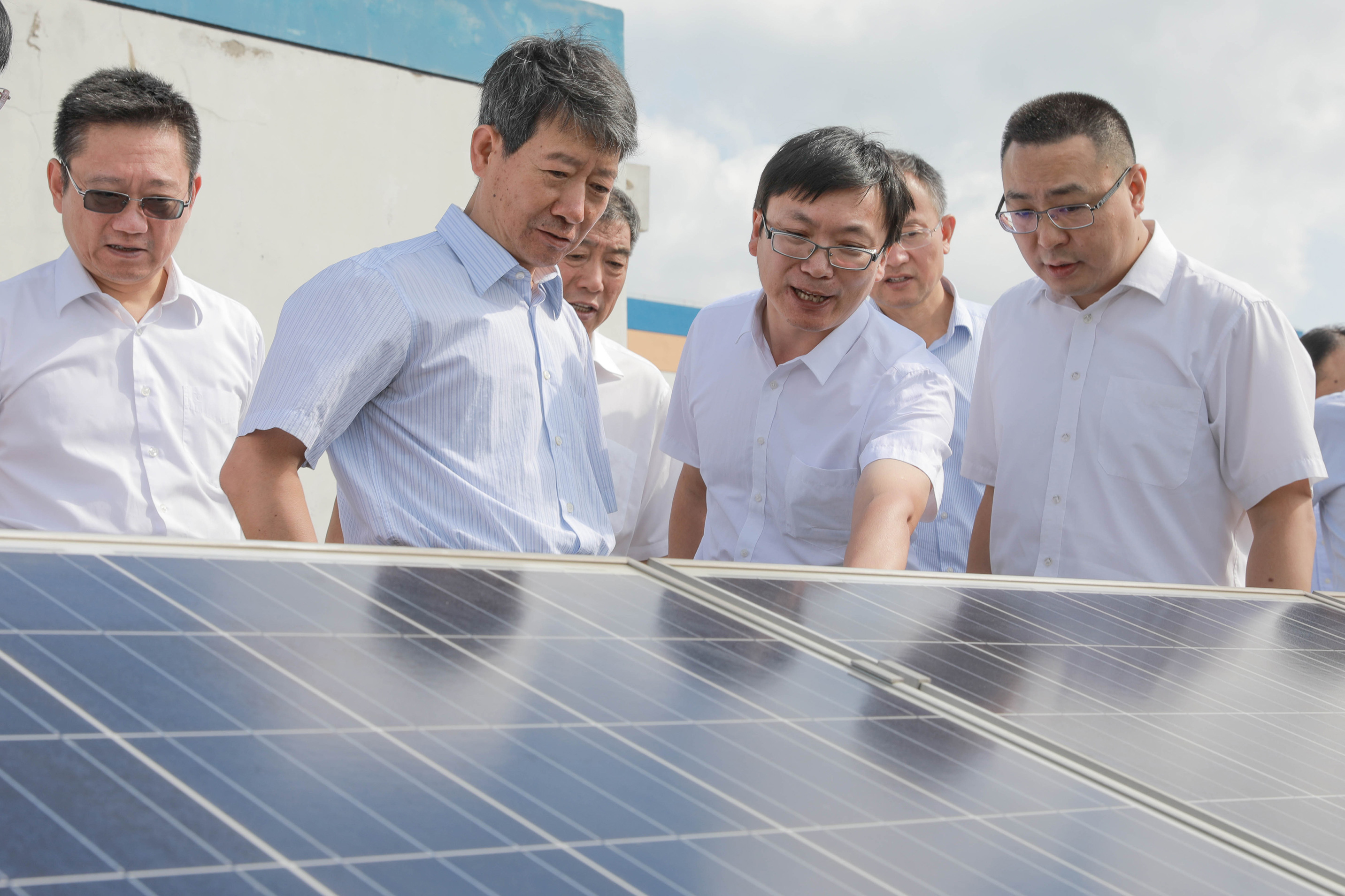 ΰ�¹���(victor1946)�ٷ���վ-Officials Website