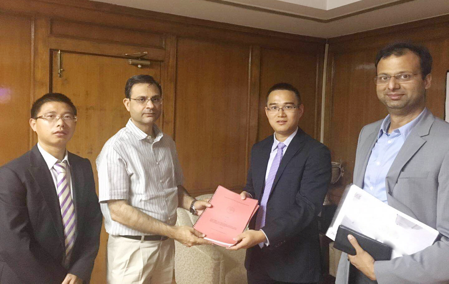 ΰ�¹���(victor1946)�ٷ���վ-Officials Website