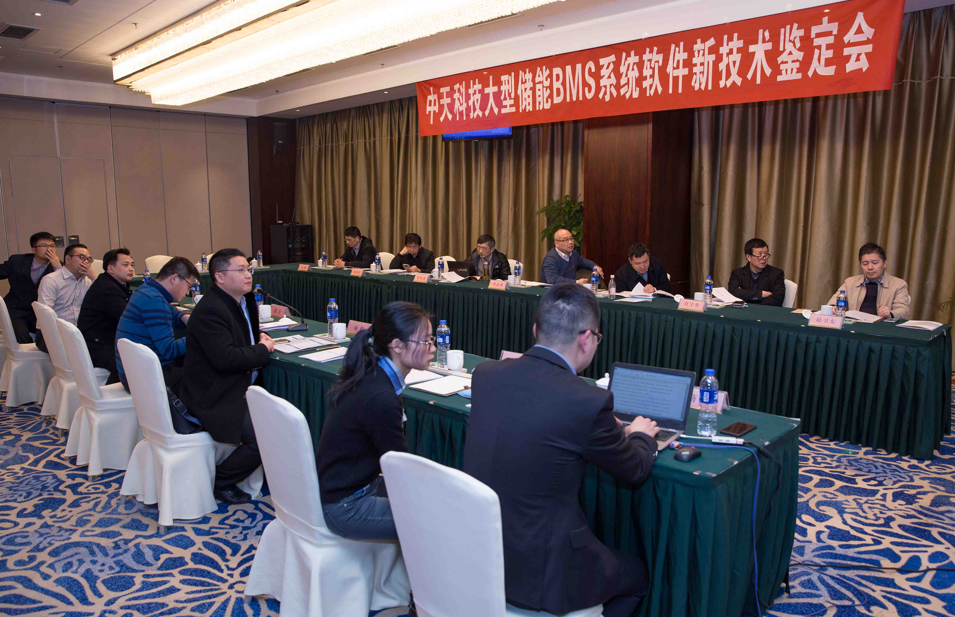 ΰ�¹���(victor1946)�ٷ���վ-Officials Website