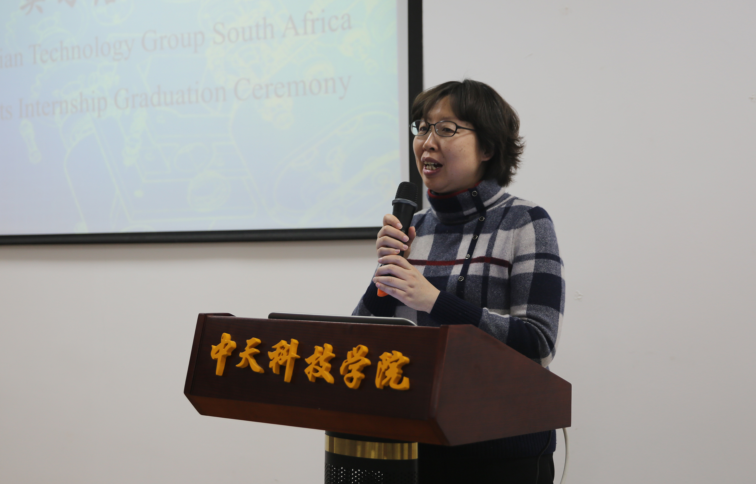 ΰ�¹���(victor1946)�ٷ���վ-Officials Website