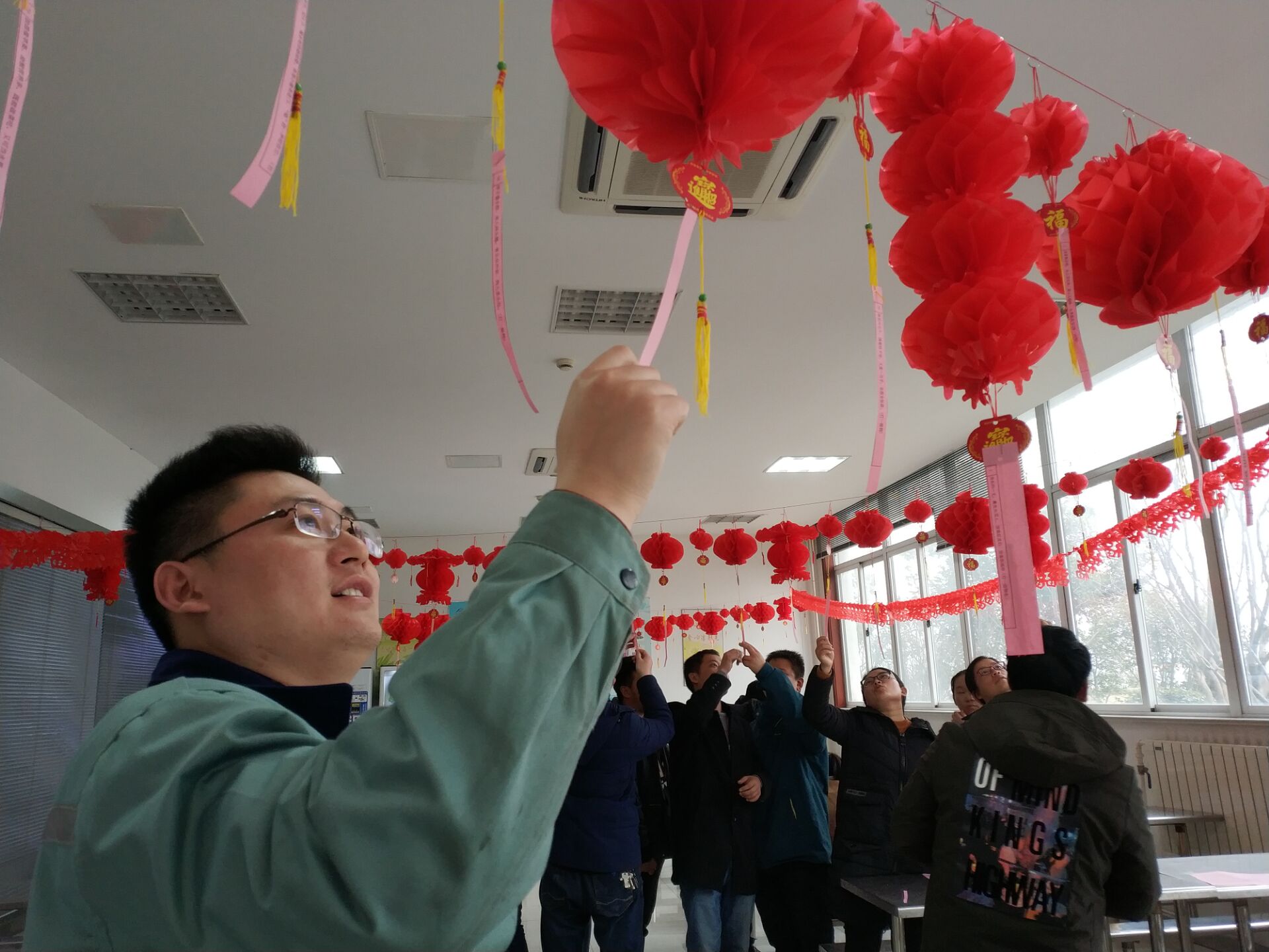 ΰ�¹���(victor1946)�ٷ���վ-Officials Website