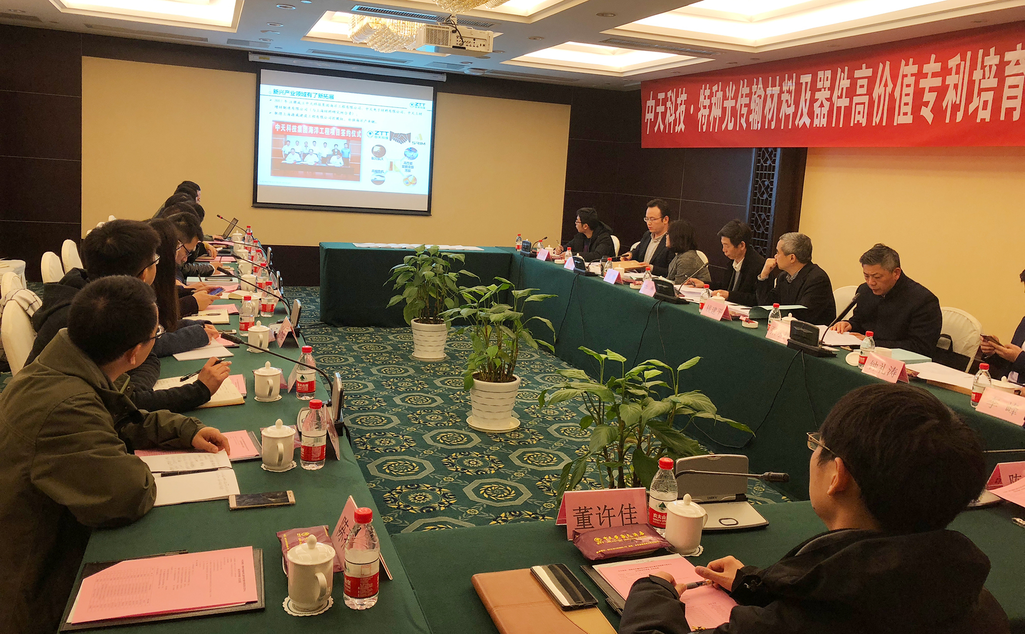 ΰ�¹���(victor1946)�ٷ���վ-Officials Website