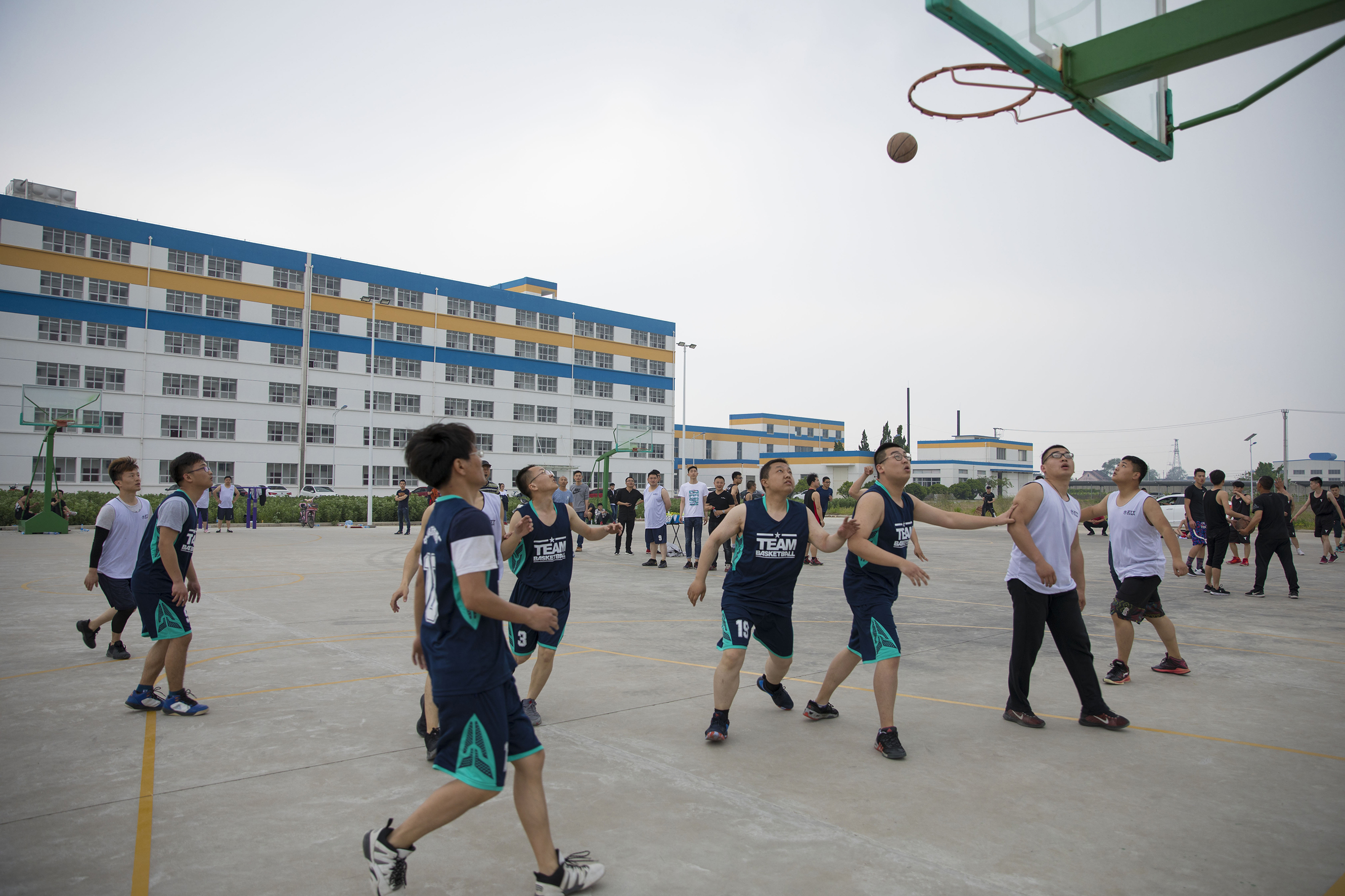 ΰ�¹���(victor1946)�ٷ���վ-Officials Website