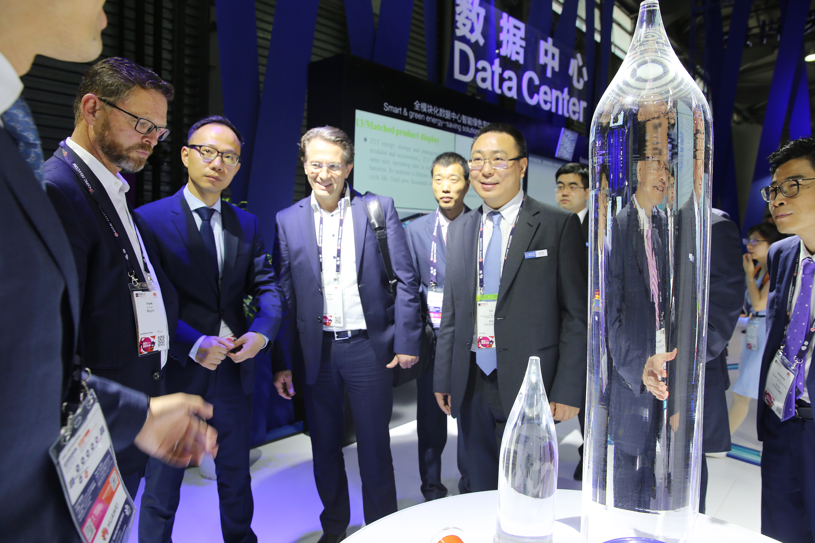 ΰ�¹���(victor1946)�ٷ���վ-Officials Website