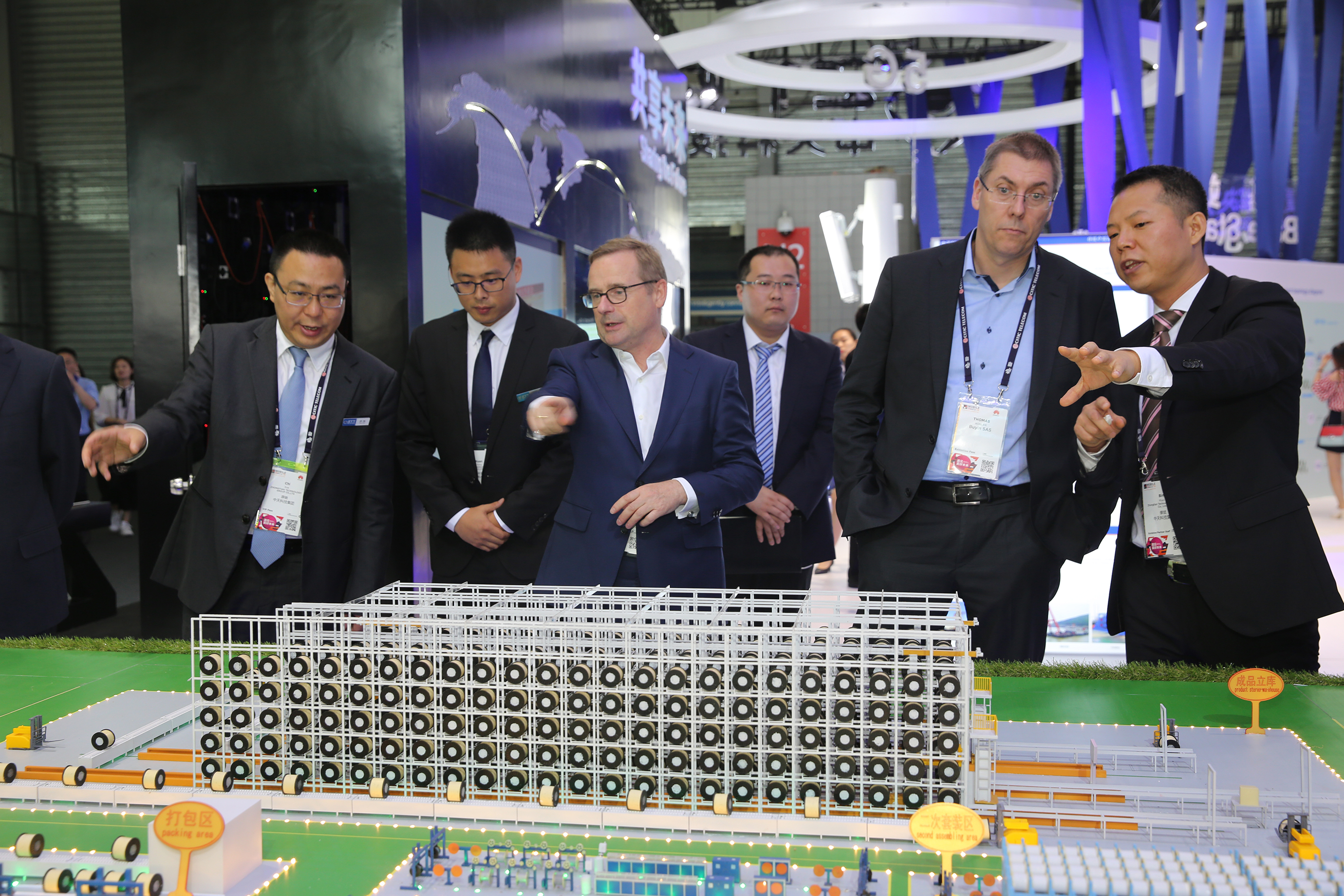 ΰ�¹���(victor1946)�ٷ���վ-Officials Website