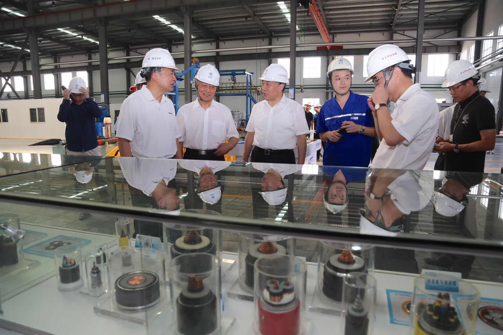 ΰ�¹���(victor1946)�ٷ���վ-Officials Website