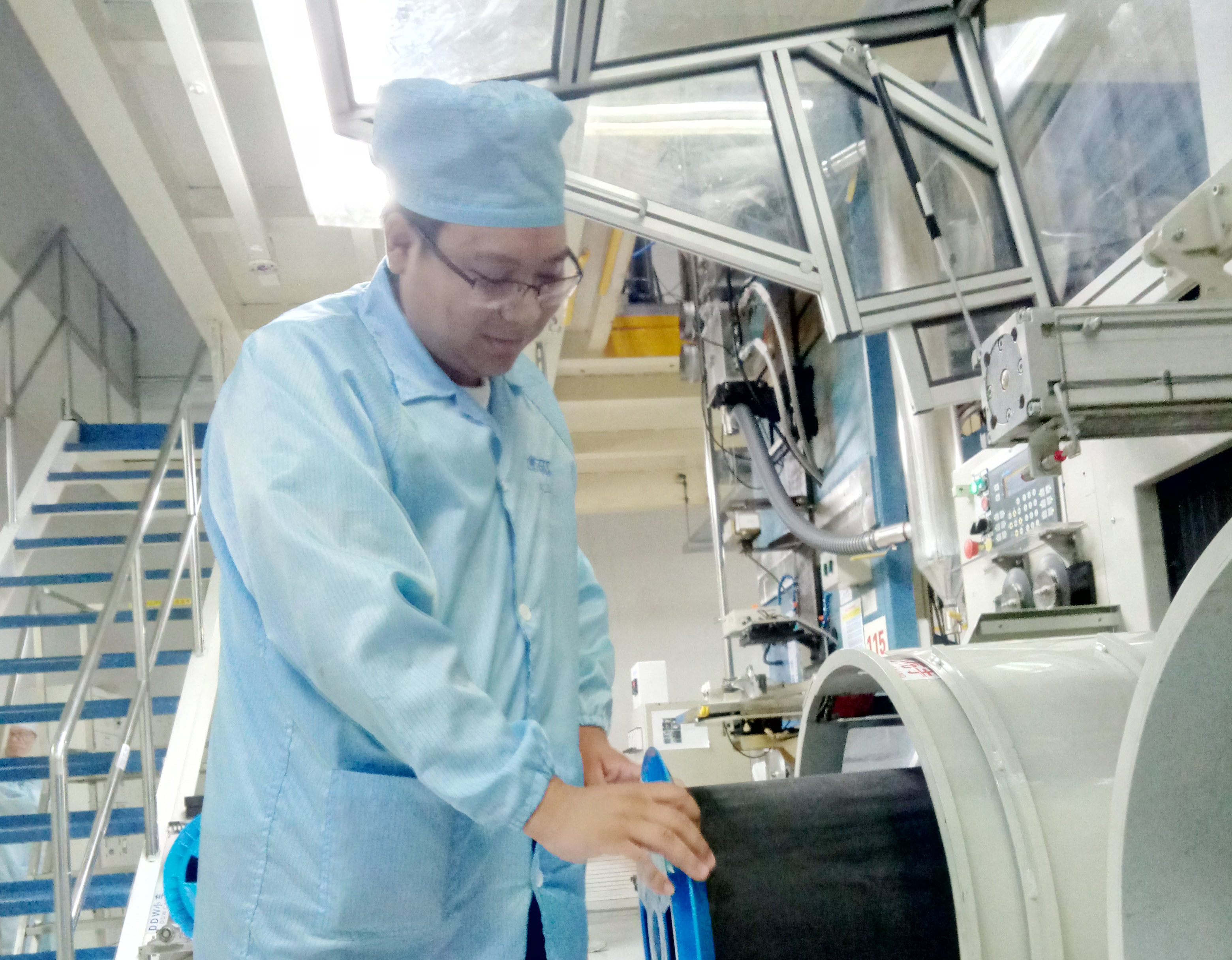 ΰ�¹���(victor1946)�ٷ���վ-Officials Website