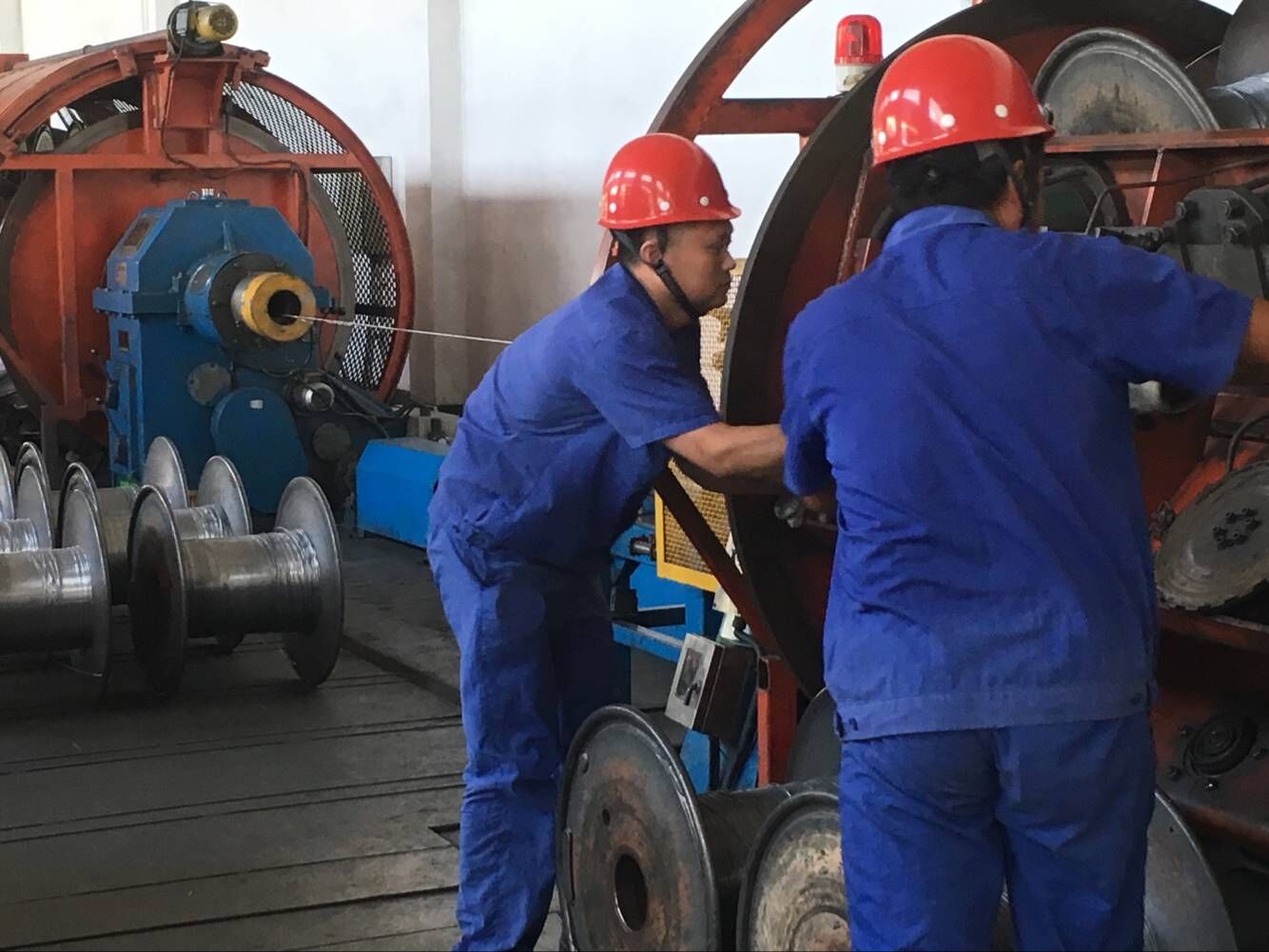 ΰ�¹���(victor1946)�ٷ���վ-Officials Website