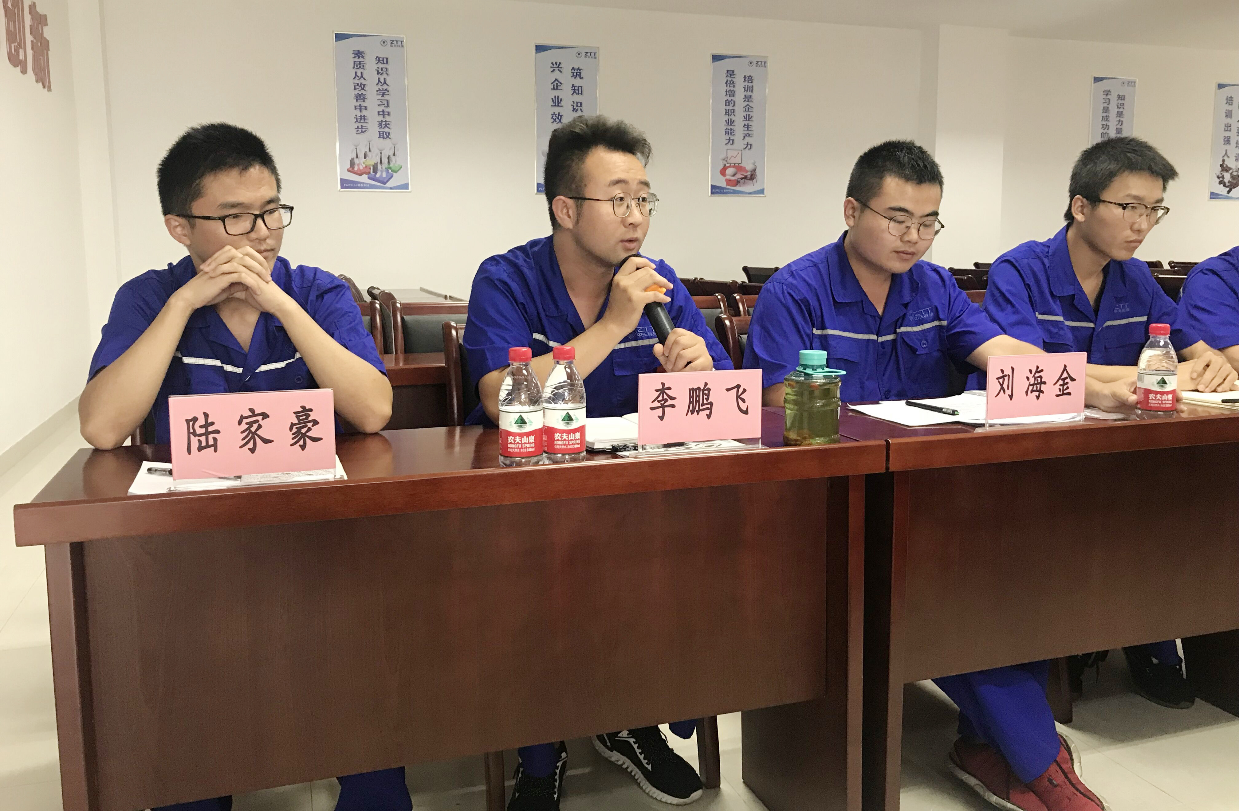 ΰ�¹���(victor1946)�ٷ���վ-Officials Website