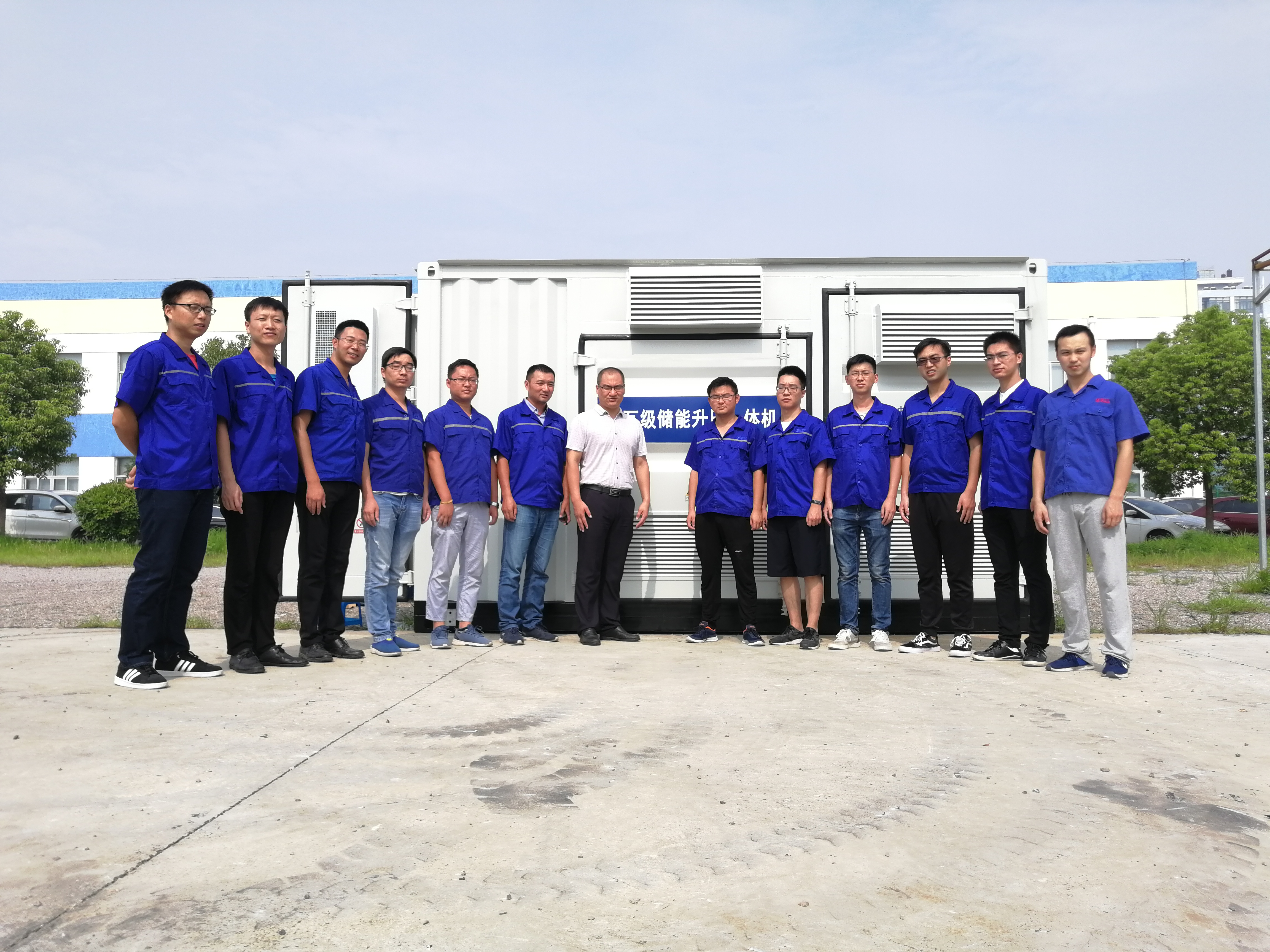 ΰ�¹���(victor1946)�ٷ���վ-Officials Website