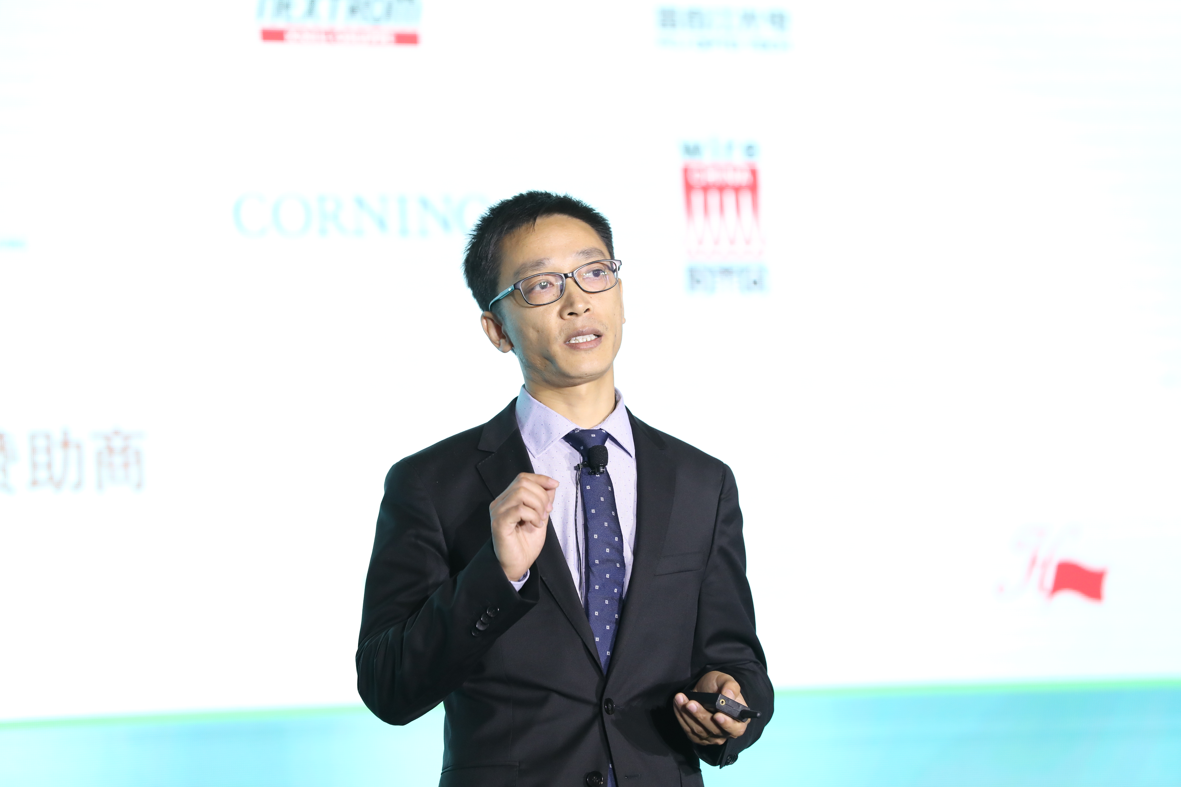 ΰ�¹���(victor1946)�ٷ���վ-Officials Website