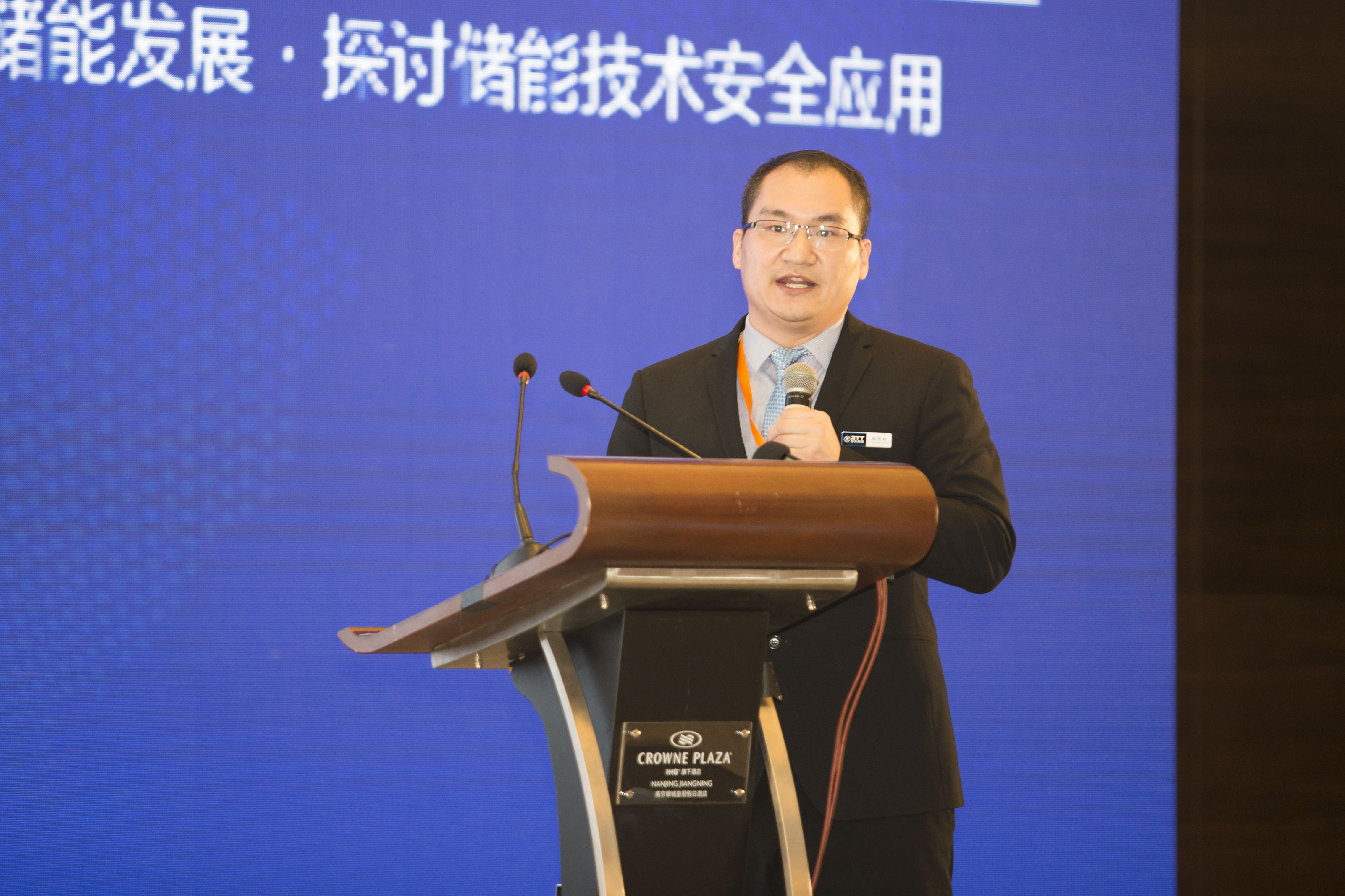 ΰ�¹���(victor1946)�ٷ���վ-Officials Website