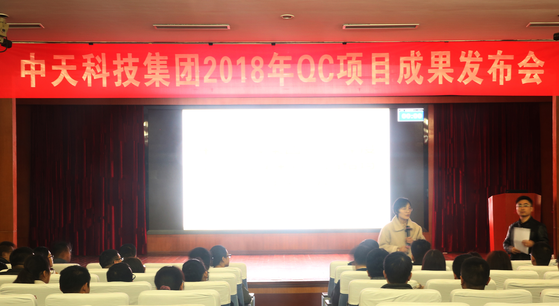 ΰ�¹���(victor1946)�ٷ���վ-Officials Website