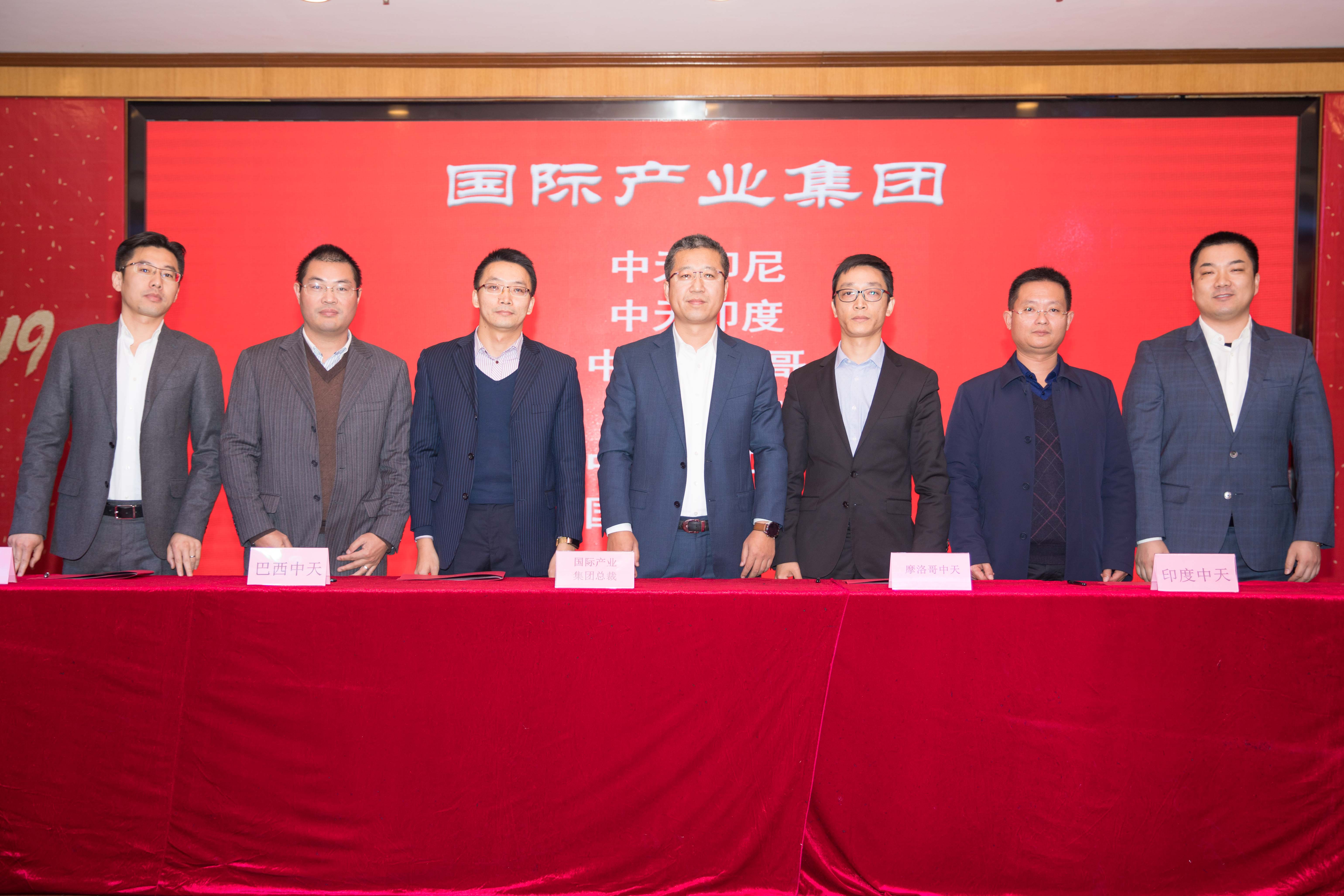 ΰ�¹���(victor1946)�ٷ���վ-Officials Website