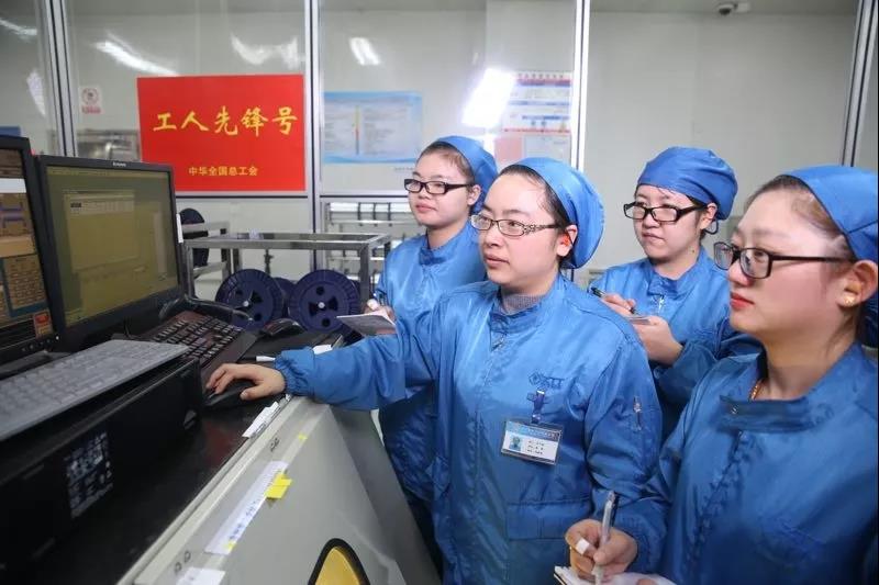 ΰ�¹���(victor1946)�ٷ���վ-Officials Website