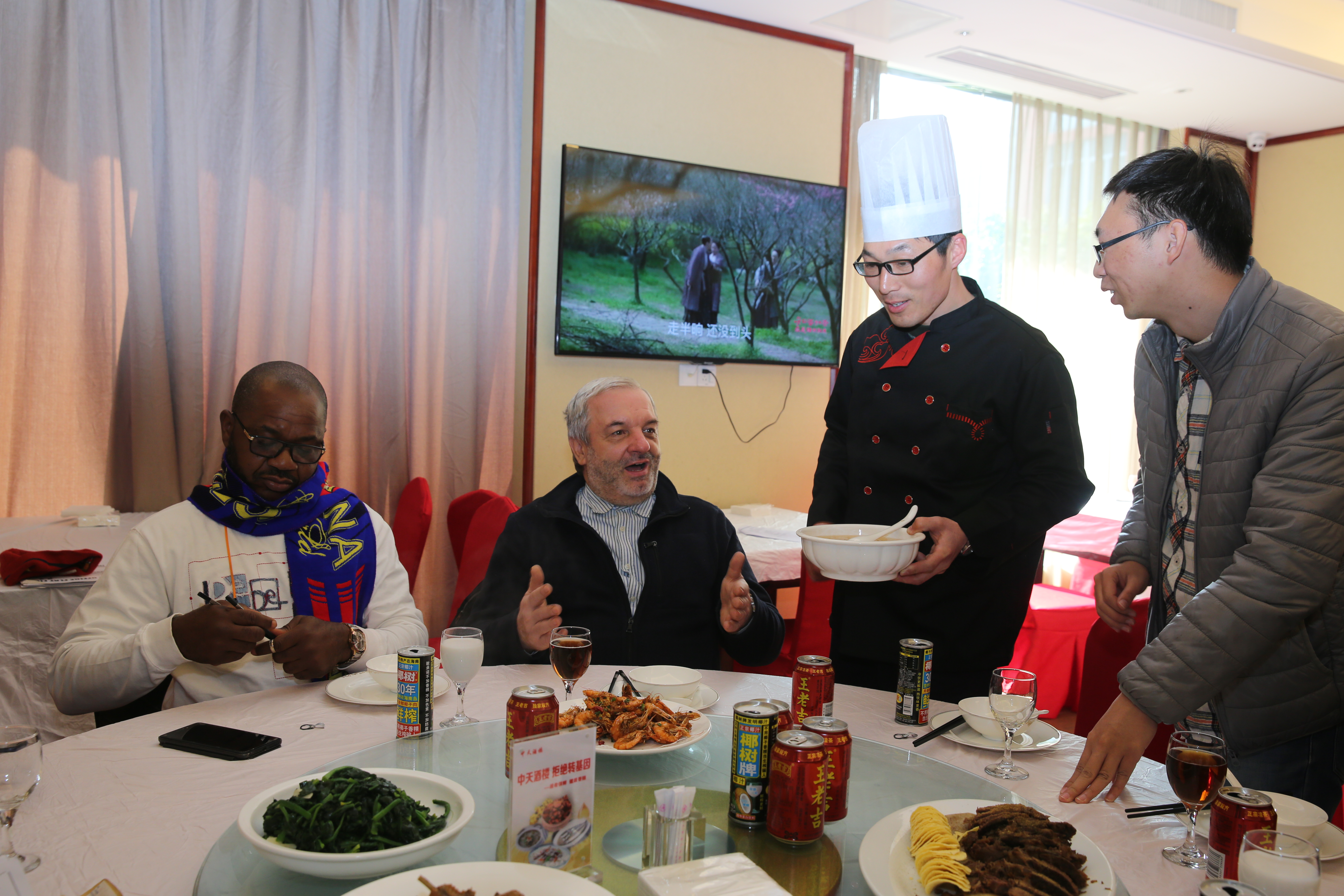 ΰ�¹���(victor1946)�ٷ���վ-Officials Website