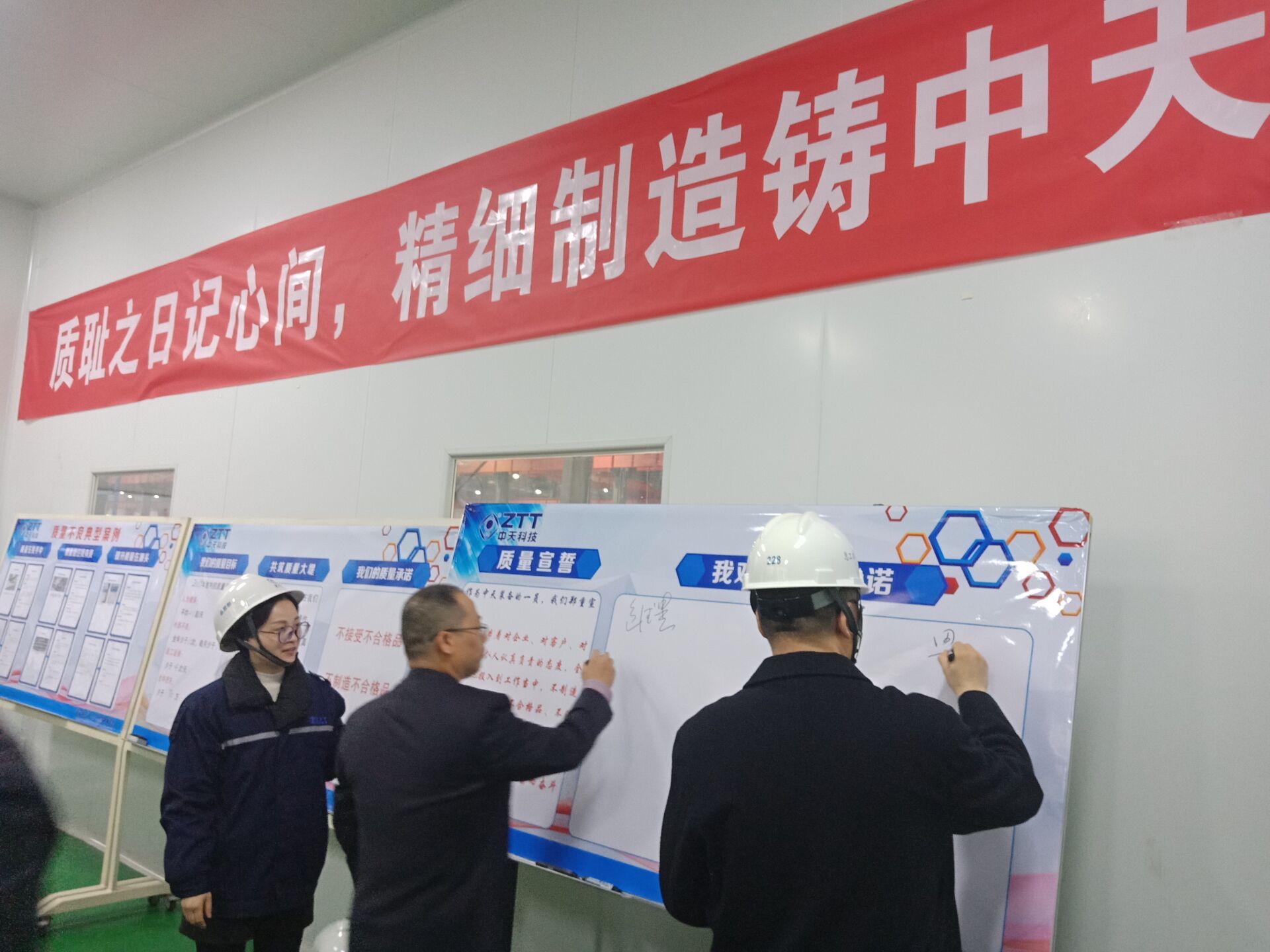 ΰ�¹���(victor1946)�ٷ���վ-Officials Website