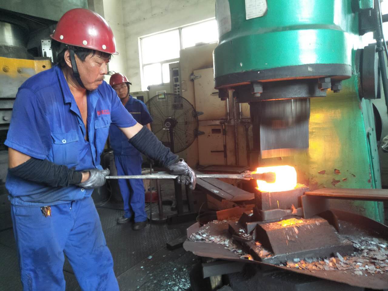 ΰ�¹���(victor1946)�ٷ���վ-Officials Website