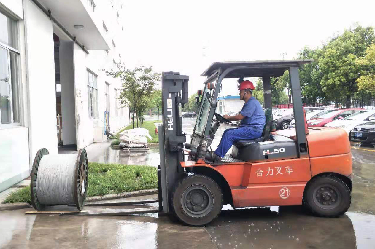 ΰ�¹���(victor1946)�ٷ���վ-Officials Website