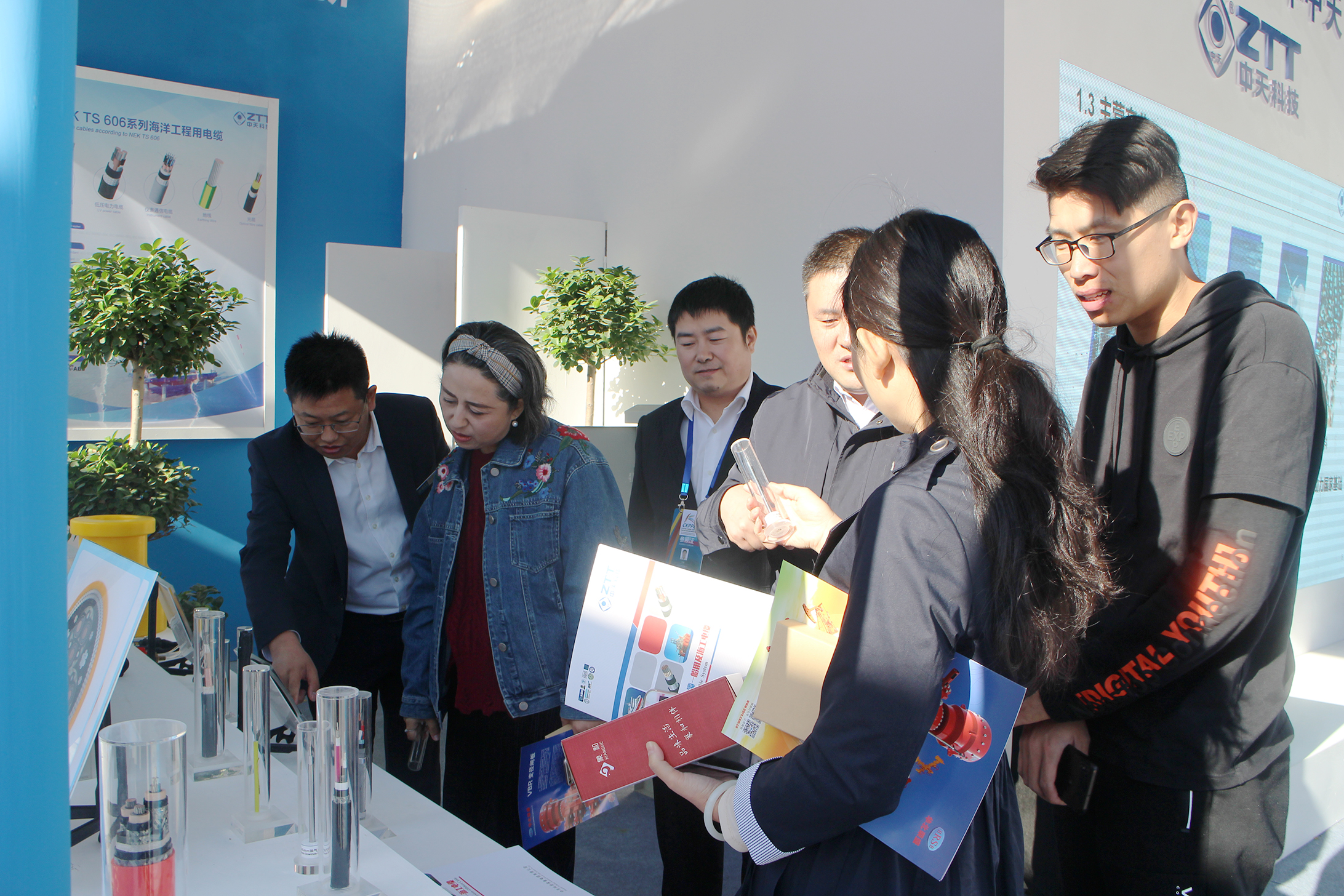 ΰ�¹���(victor1946)�ٷ���վ-Officials Website