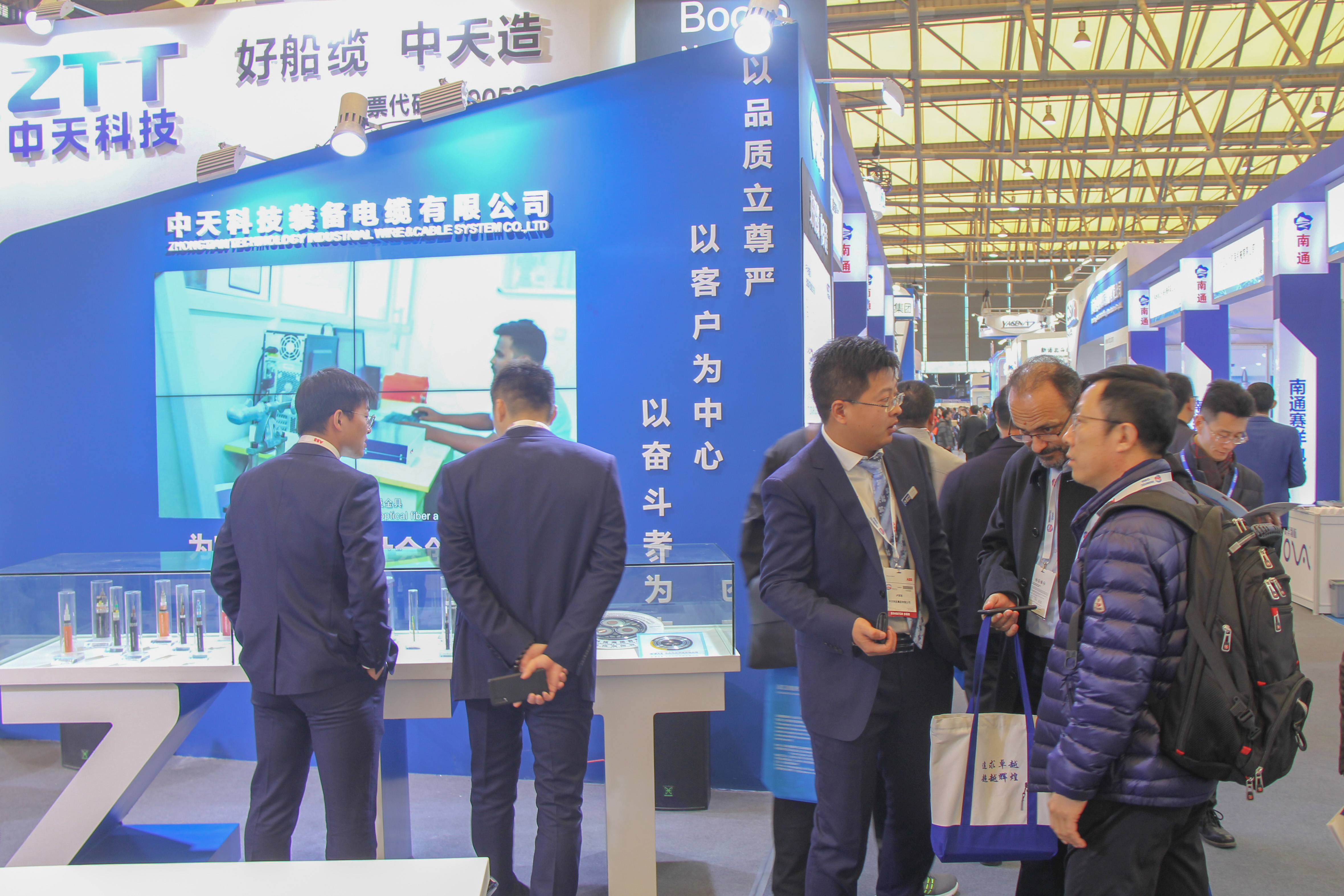 ΰ�¹���(victor1946)�ٷ���վ-Officials Website