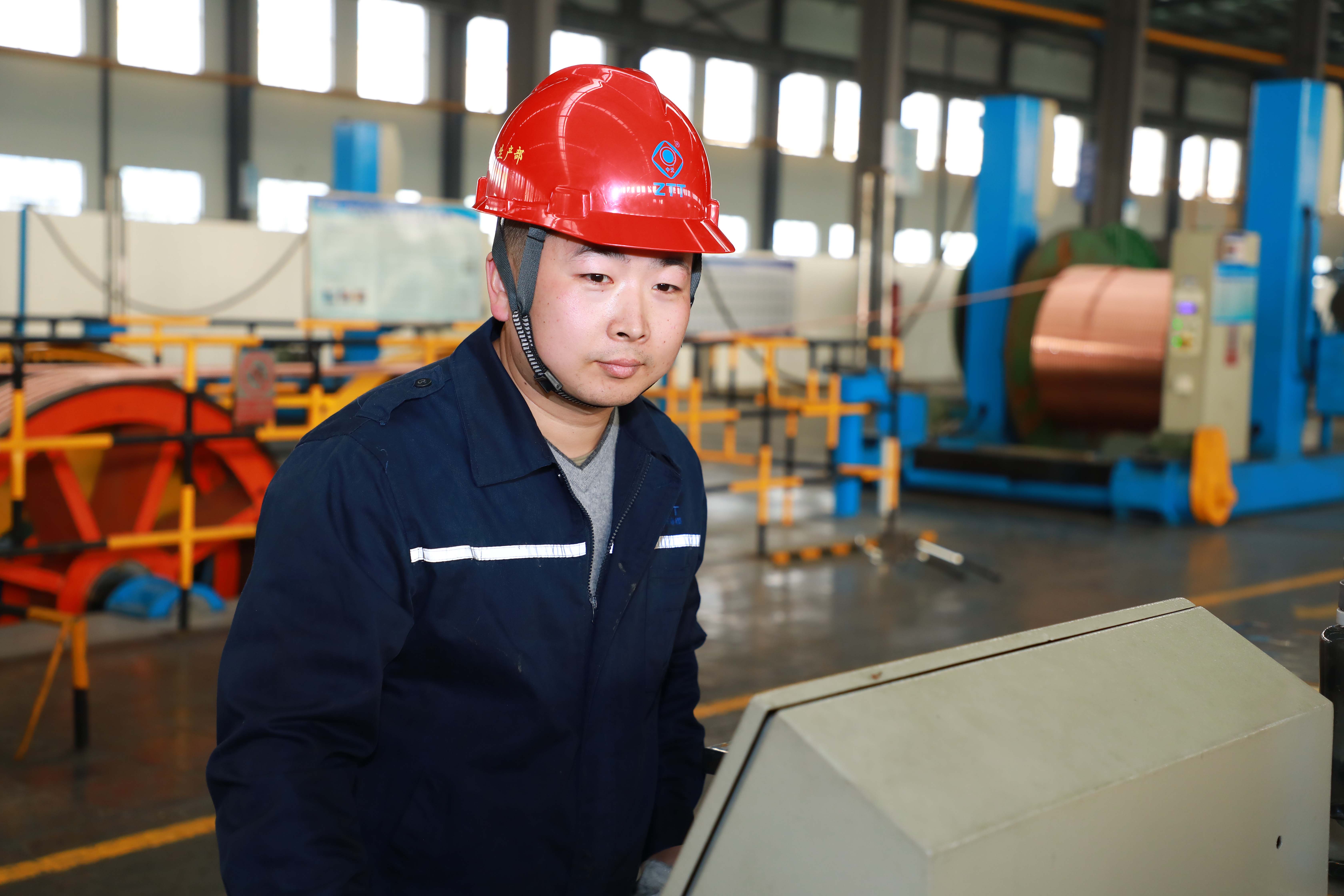 ΰ�¹���(victor1946)�ٷ���վ-Officials Website