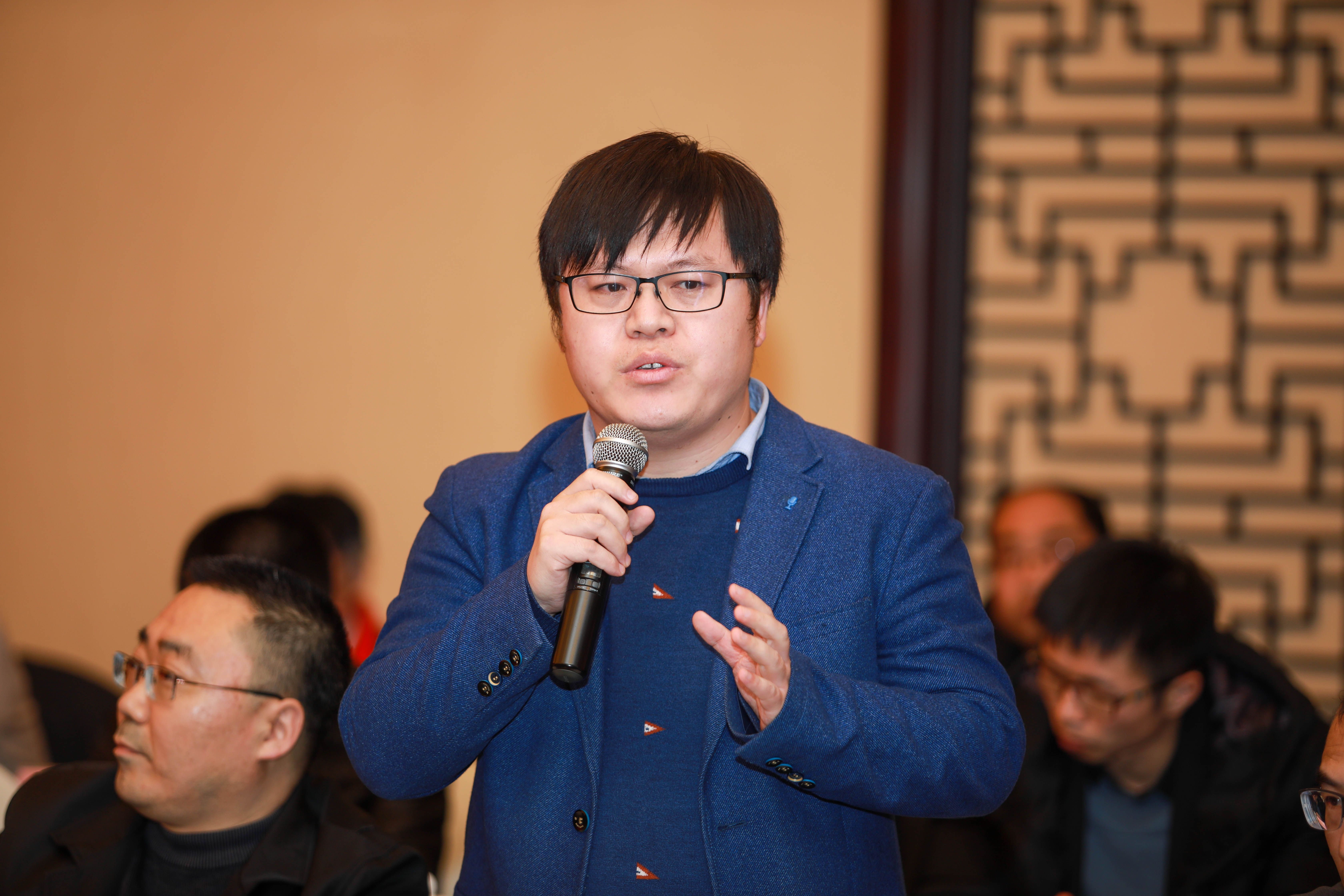 ΰ�¹���(victor1946)�ٷ���վ-Officials Website