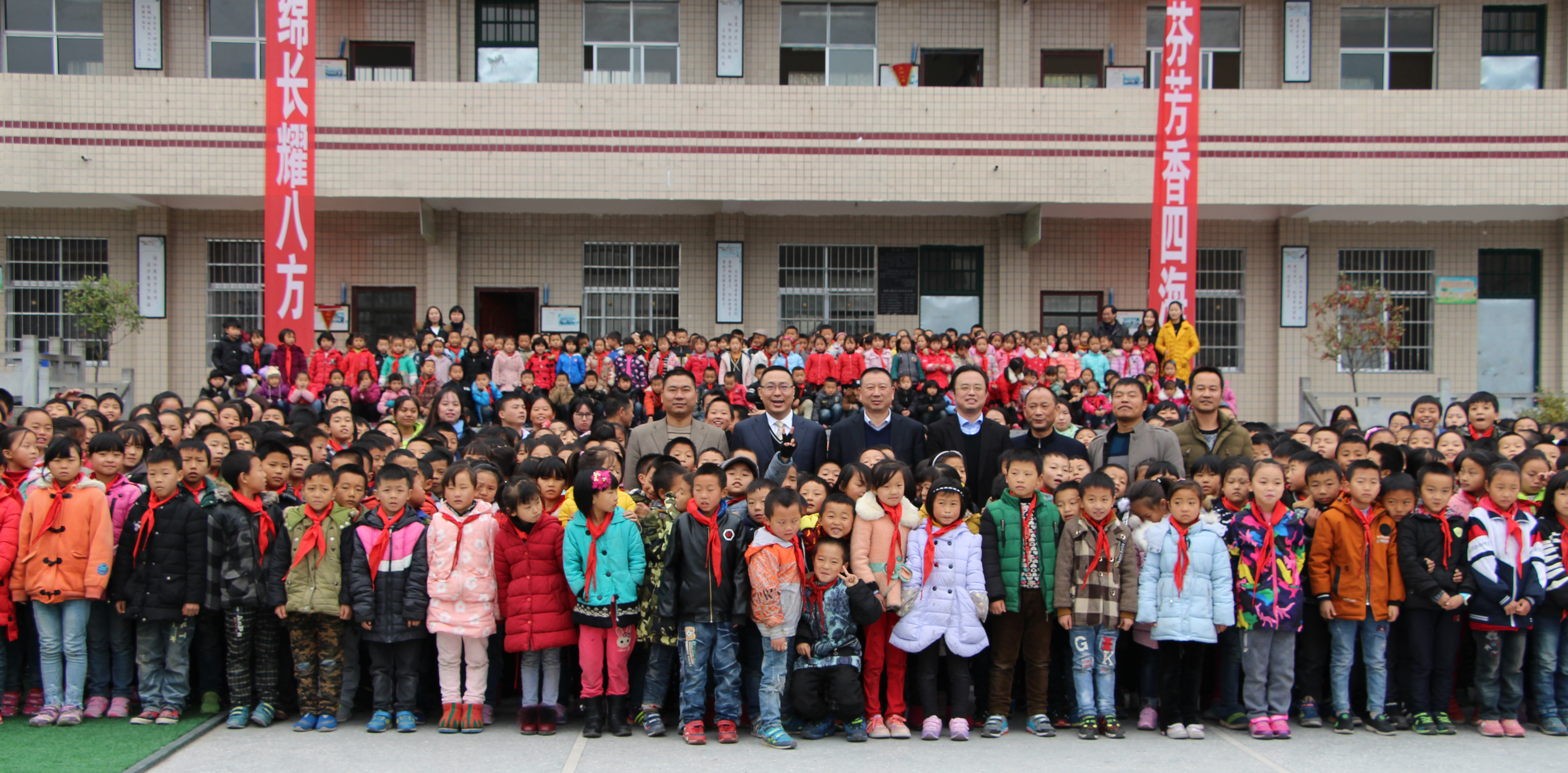 ΰ�¹���(victor1946)�ٷ���վ-Officials Website