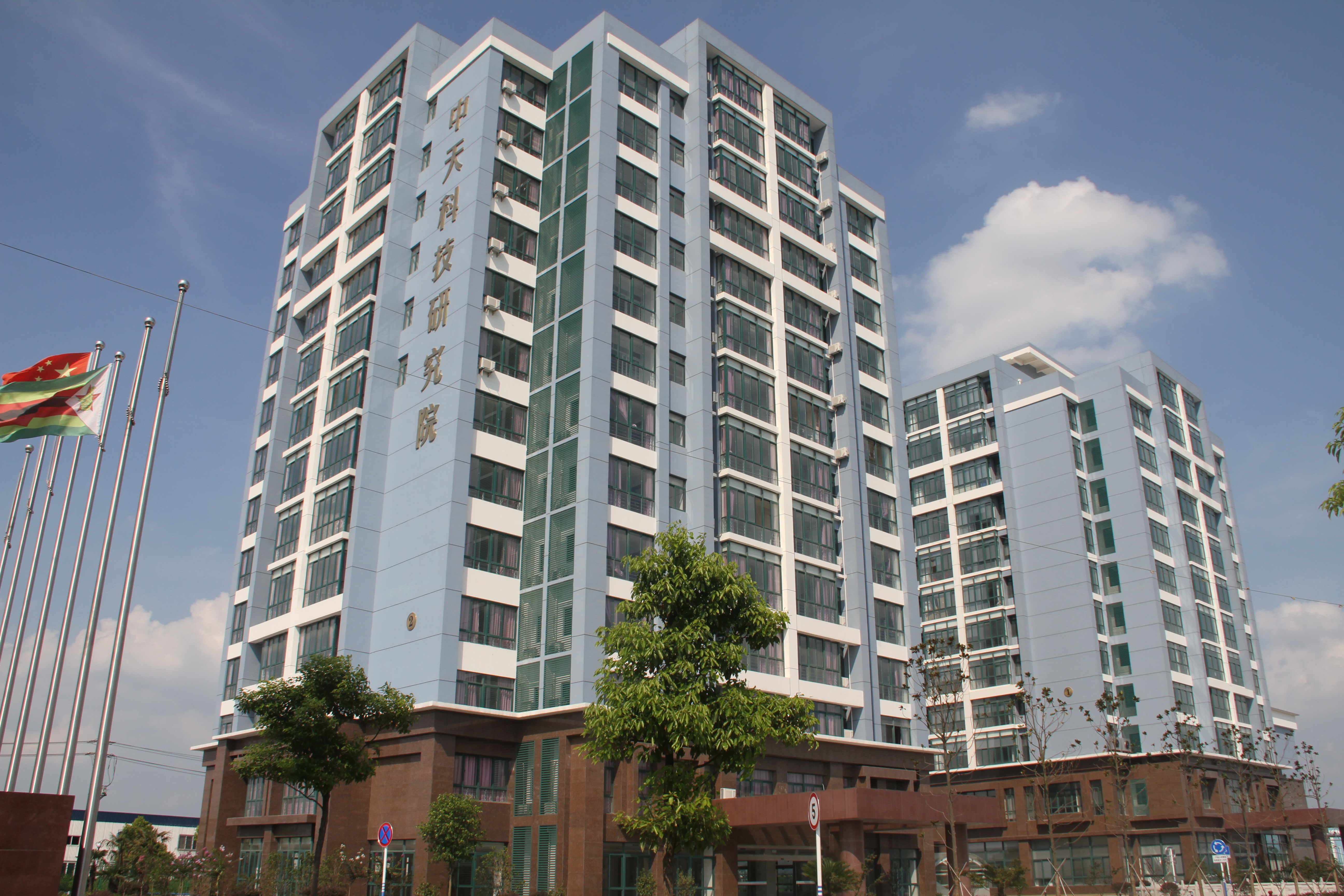 ΰ�¹���(victor1946)�ٷ���վ-Officials Website