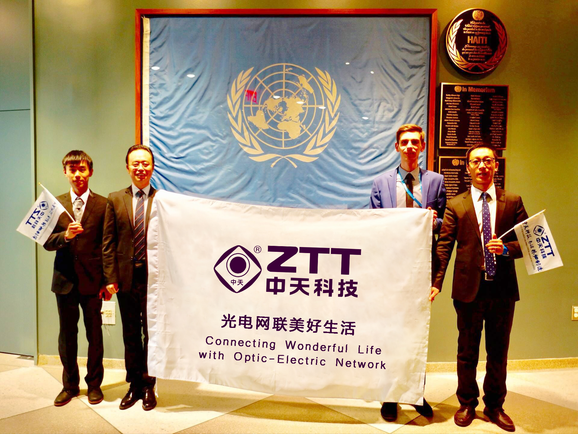 ΰ�¹���(victor1946)�ٷ���վ-Officials Website