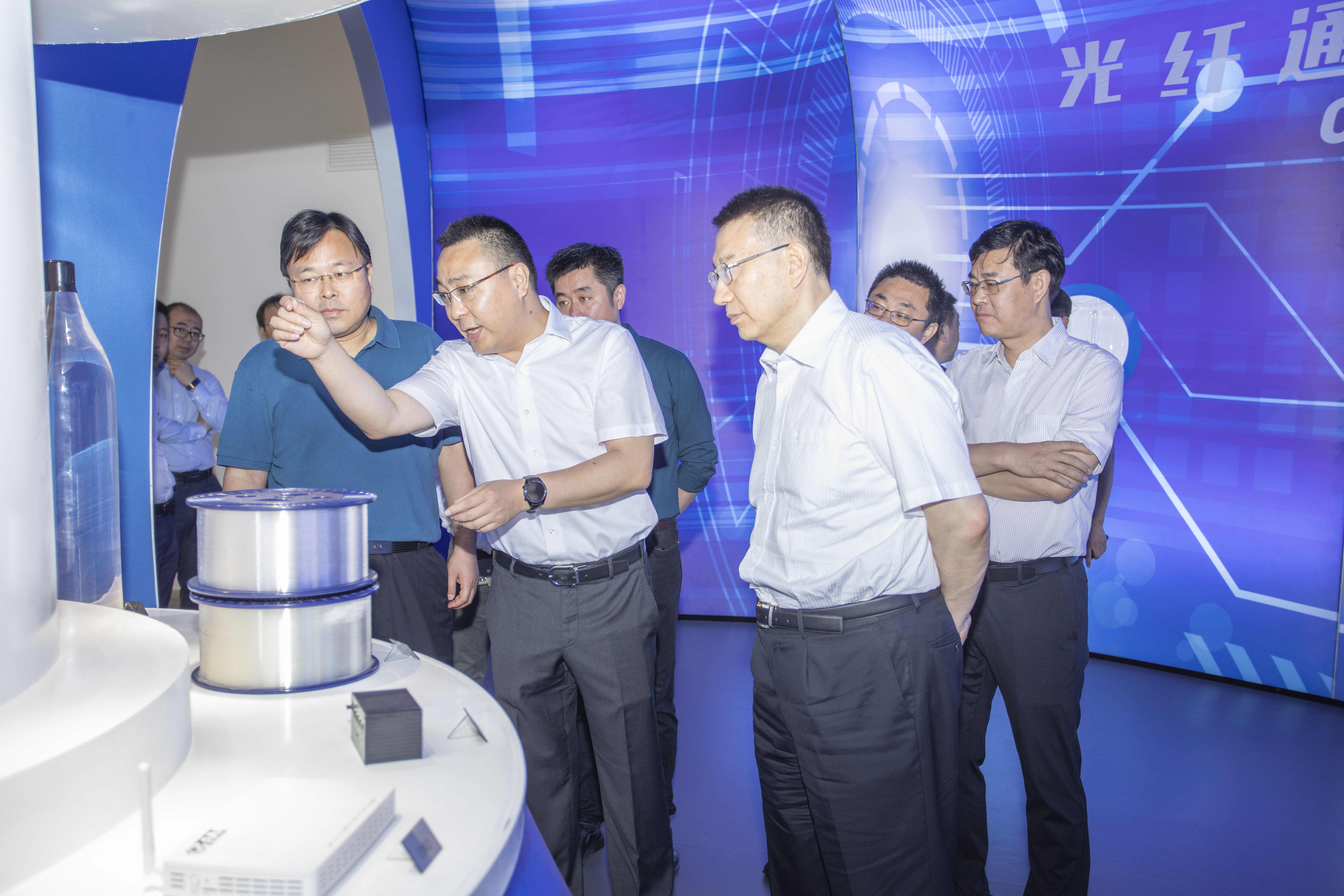 ΰ�¹���(victor1946)�ٷ���վ-Officials Website