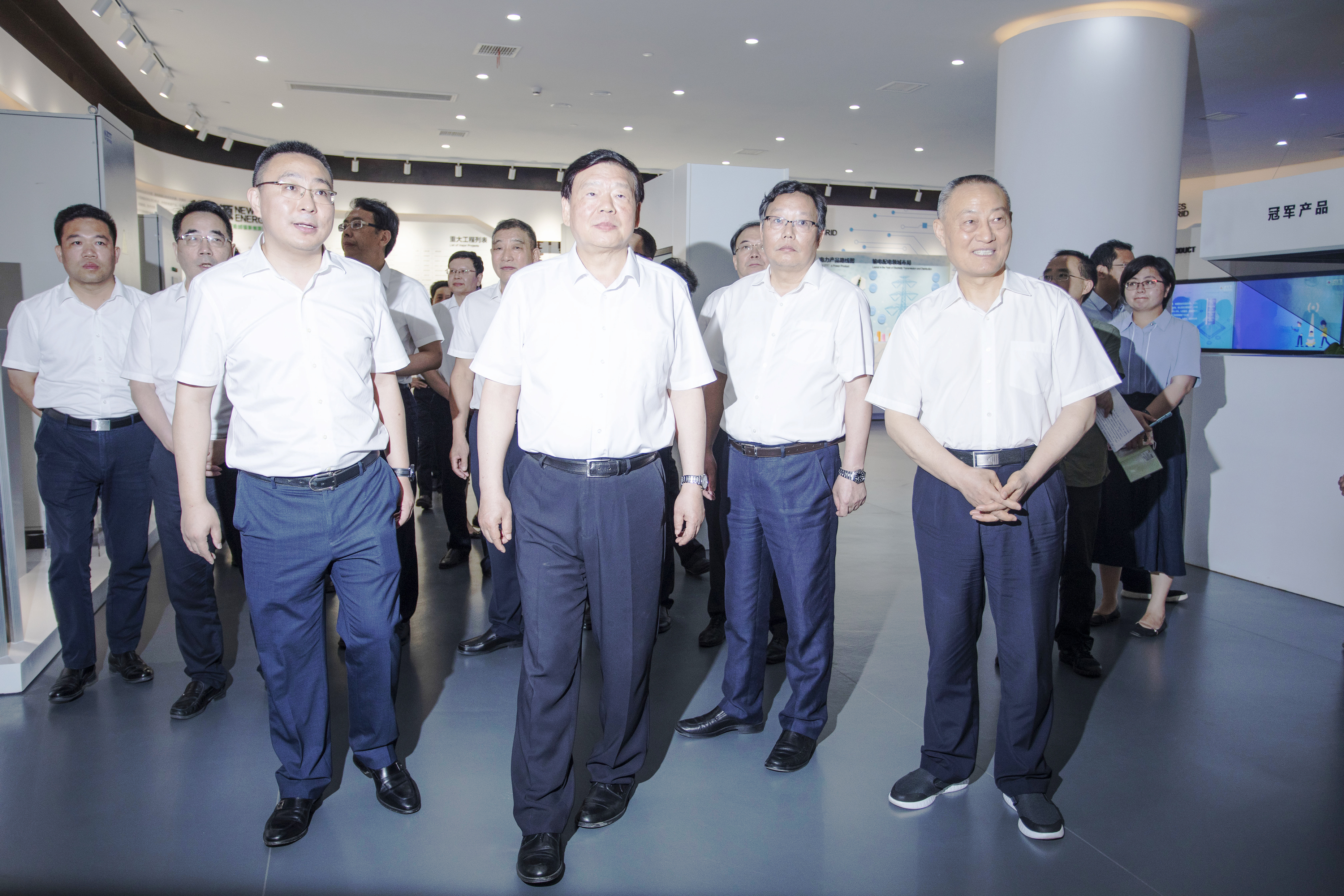 ΰ�¹���(victor1946)�ٷ���վ-Officials Website