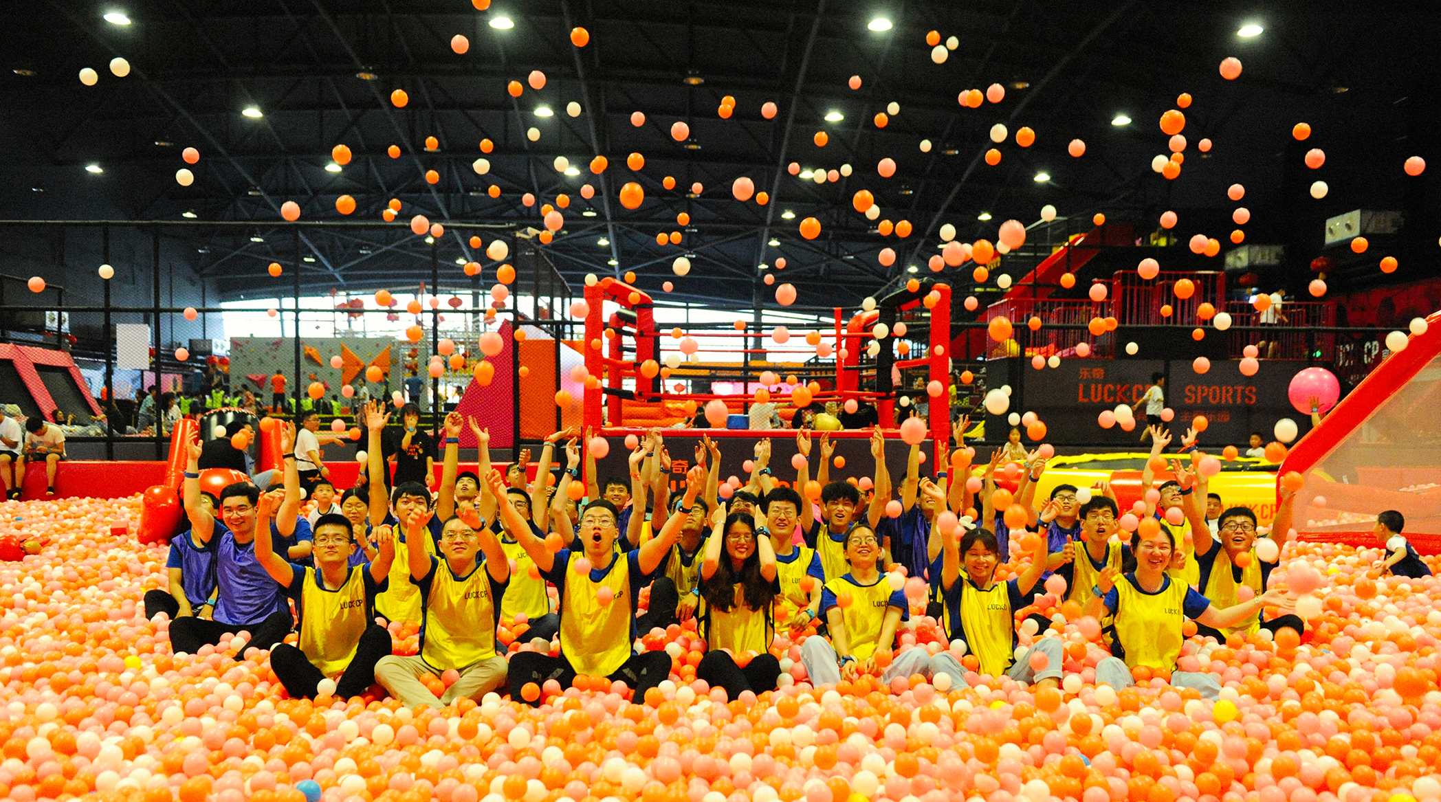 ΰ�¹���(victor1946)�ٷ���վ-Officials Website